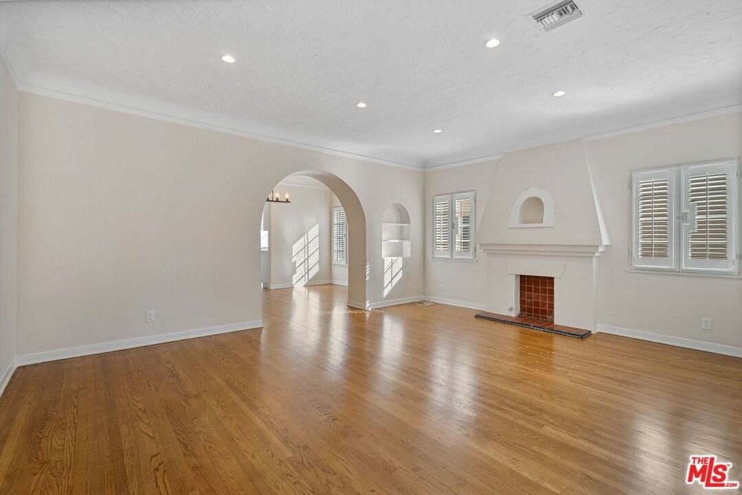 1142 South Clark Drive #3 - Photo 6 of 26