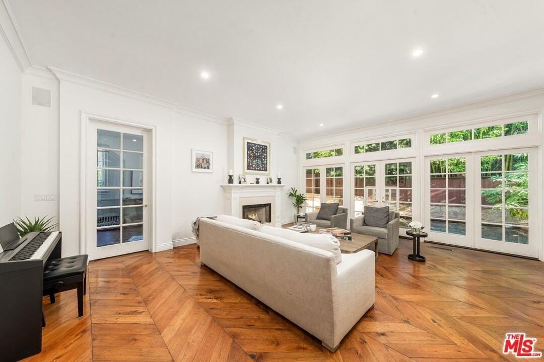 515 South Westgate Avenue - Photo 5 of 50