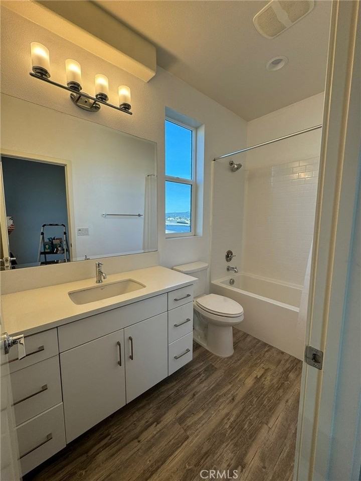 9042 Garvey Avenue - Photo 5 of 28