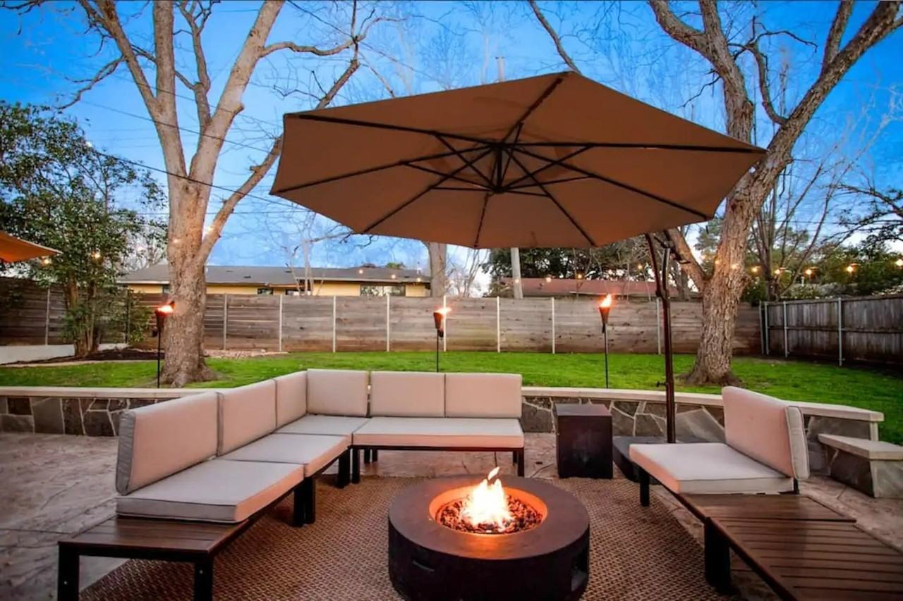 2511 Friar Tuck Ln - Photo 2 of 23