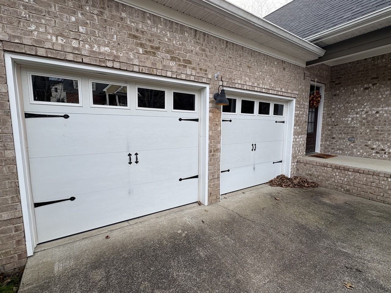 3409 Redmon Hill - Photo 3 of 33