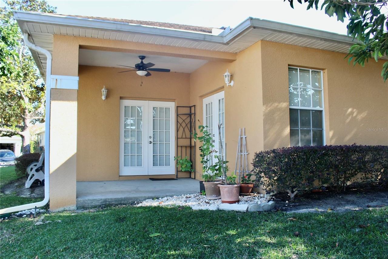 810 Hillside Dr - Photo 5 of 15