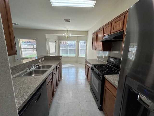 21322 Bella Mountain Dr - Photo 5 of 13