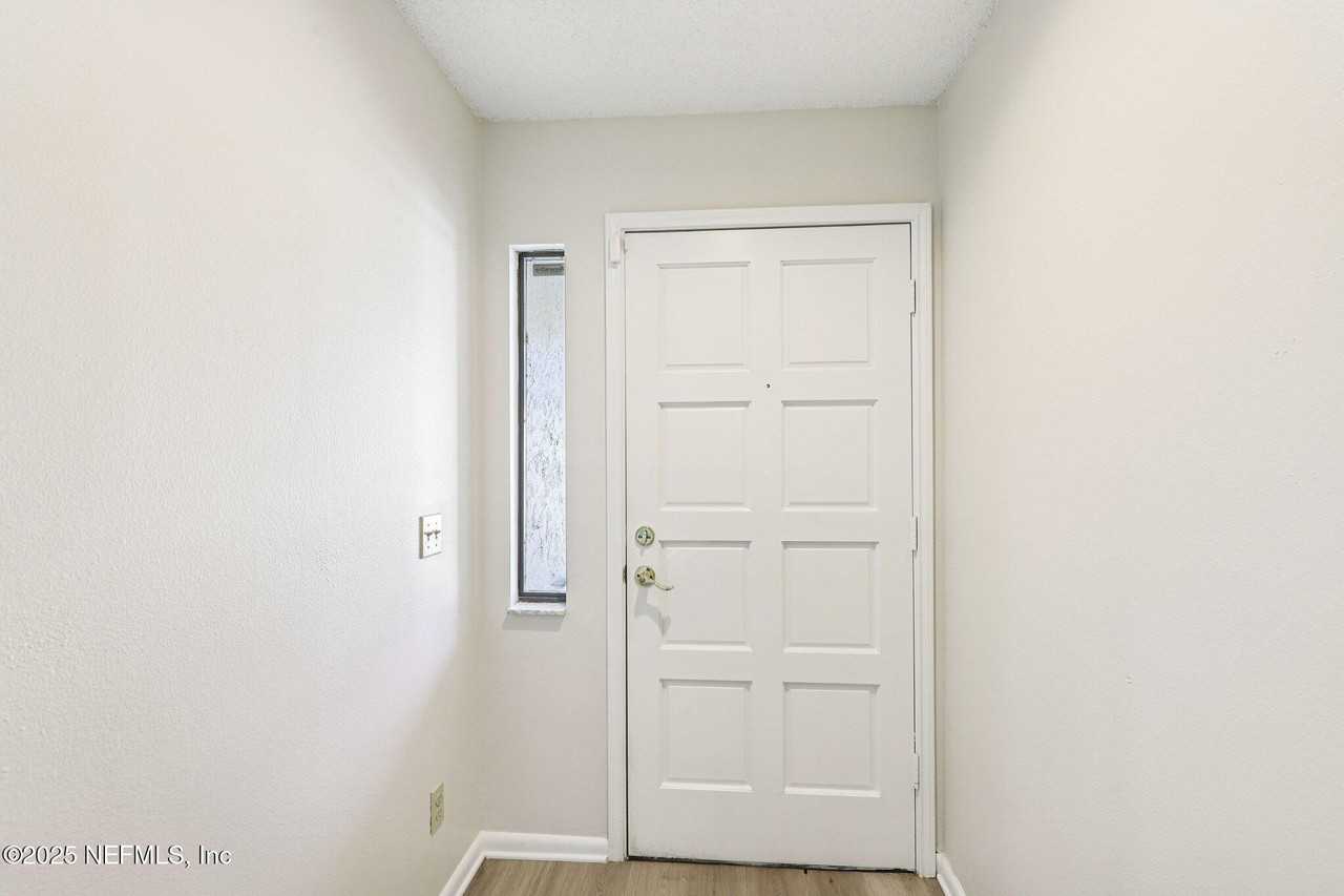 144 La Pasada Circle West - Photo 5 of 34