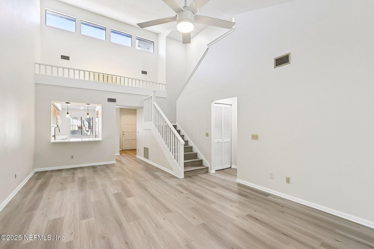 144 La Pasada Circle West - Photo 7 of 34