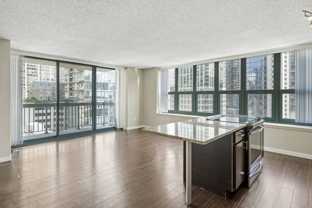 1 W Superior St #2-2 - Photo 1 of 1