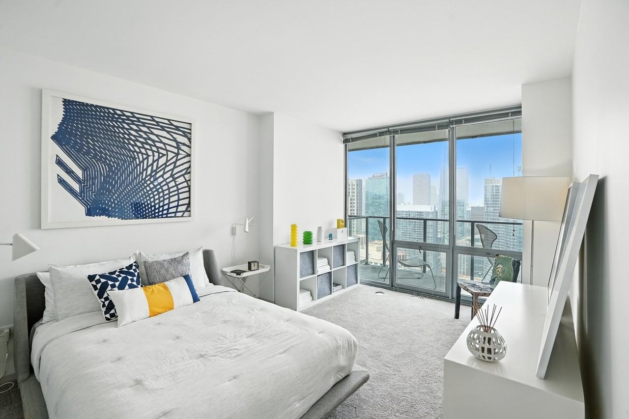 345 E Wacker Dr #1-1 - Photo 6 of 21
