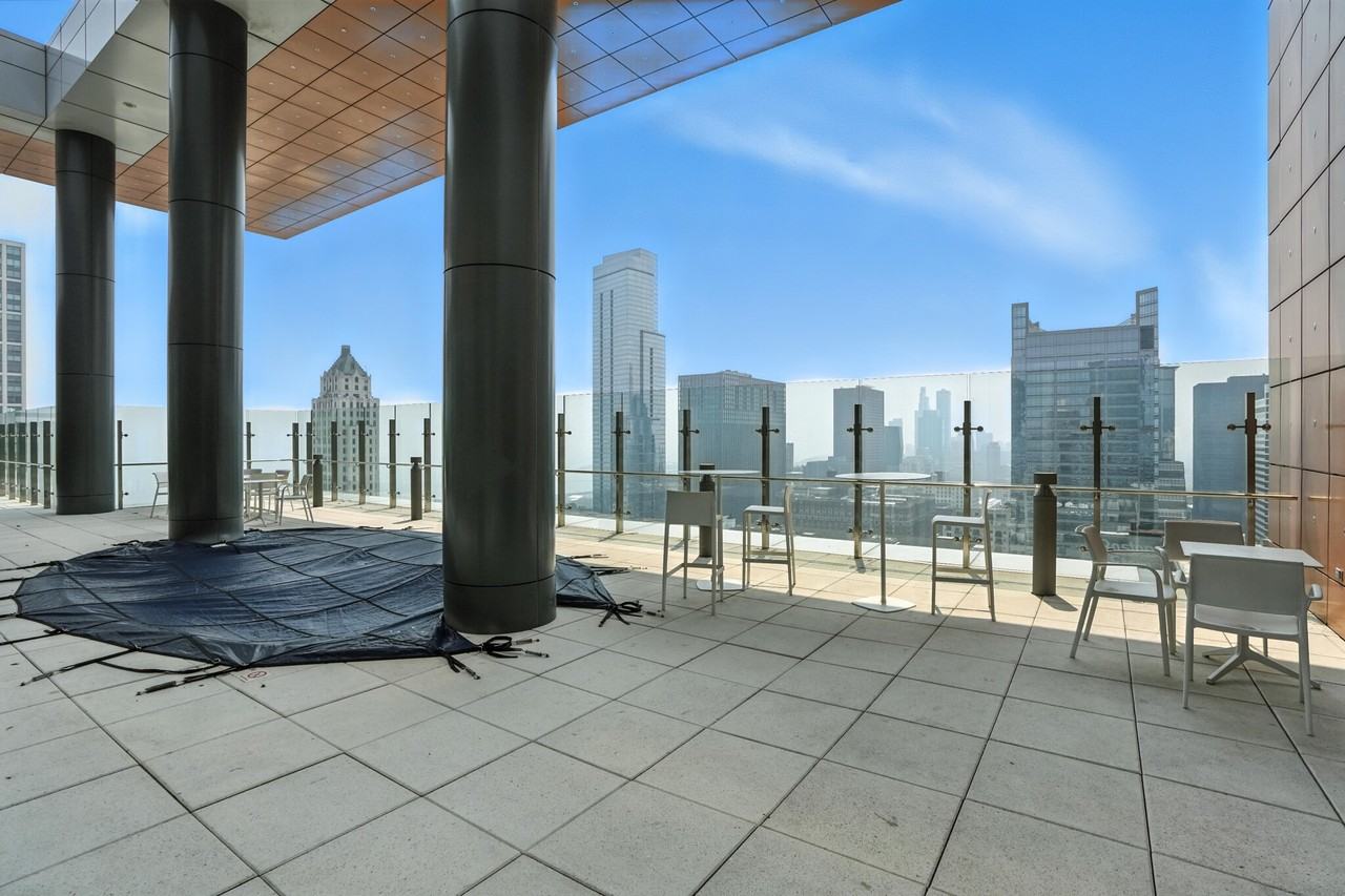 25 W Randolph St - Photo 7 of 20