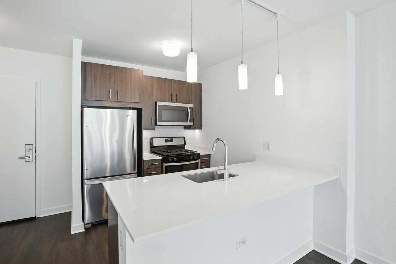 25 W Randolph St #1-1 - Photo 4 of 28