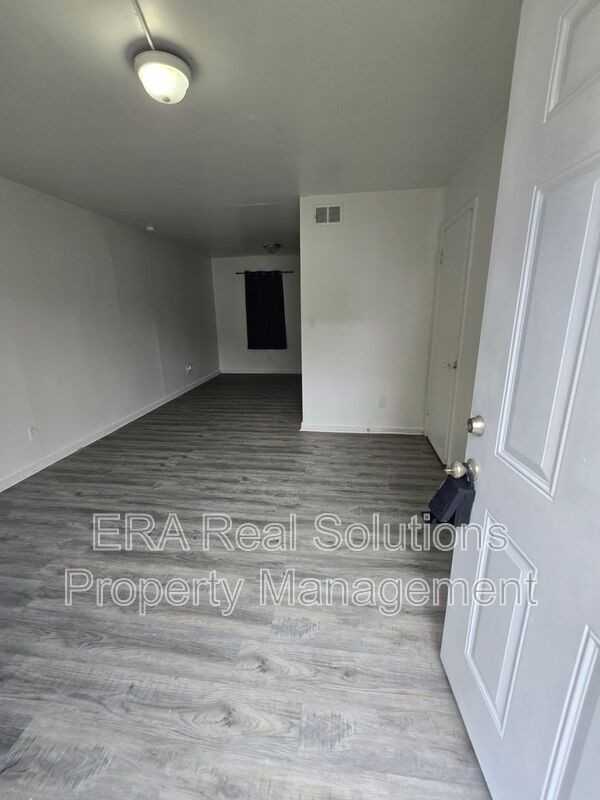 59 Stevens Ave - Photo 3 of 11