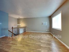 featured image of 2865 Vesta Street