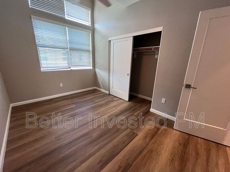 446 Blythewood Place - Photo 7 of 17