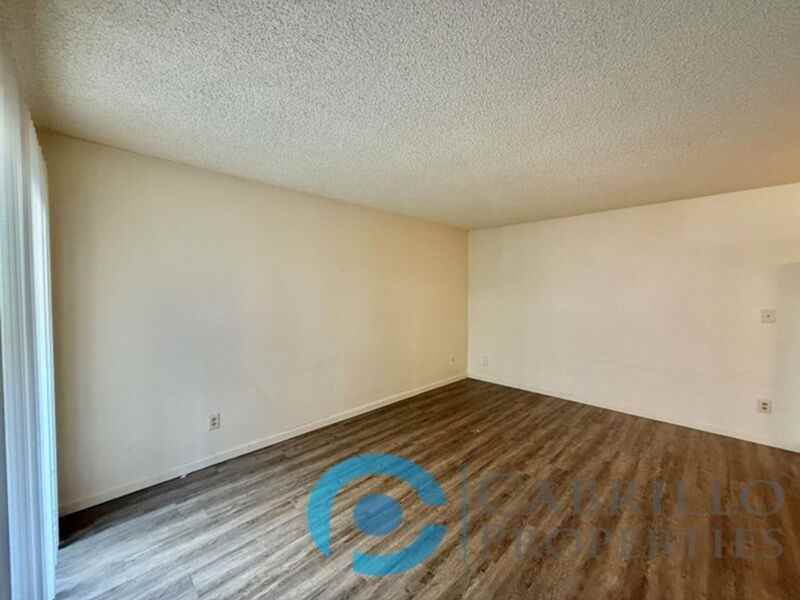 4044 Wabash Avenue #2 - Photo 2 of 14