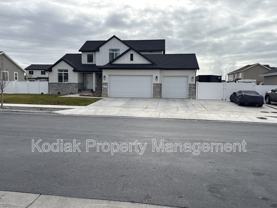 1439 West Stable Street - Photo 1 of 1