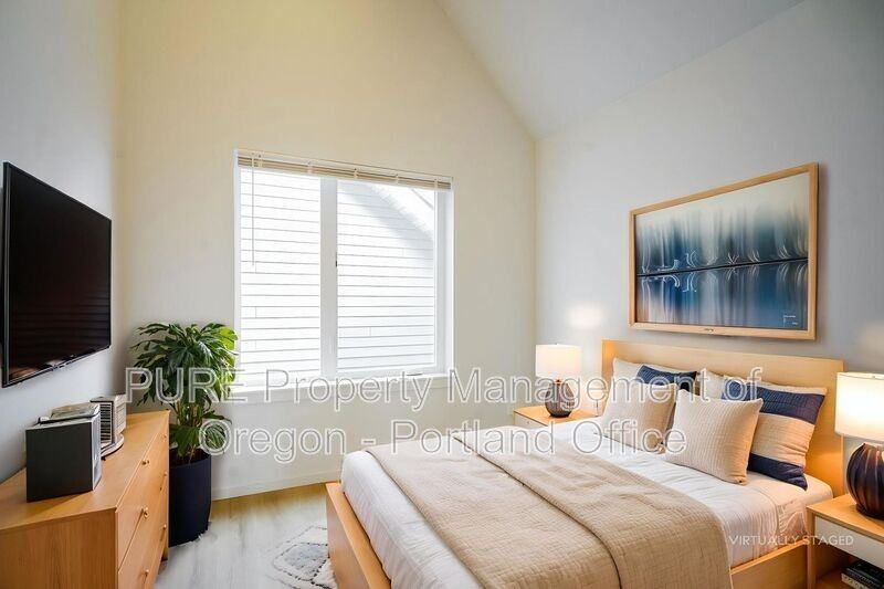 5685 N Willamette Blvd - Photo 6 of 20
