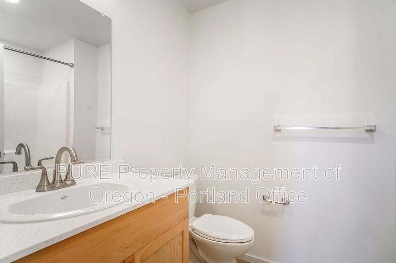 5685 N Willamette Blvd - Photo 7 of 20