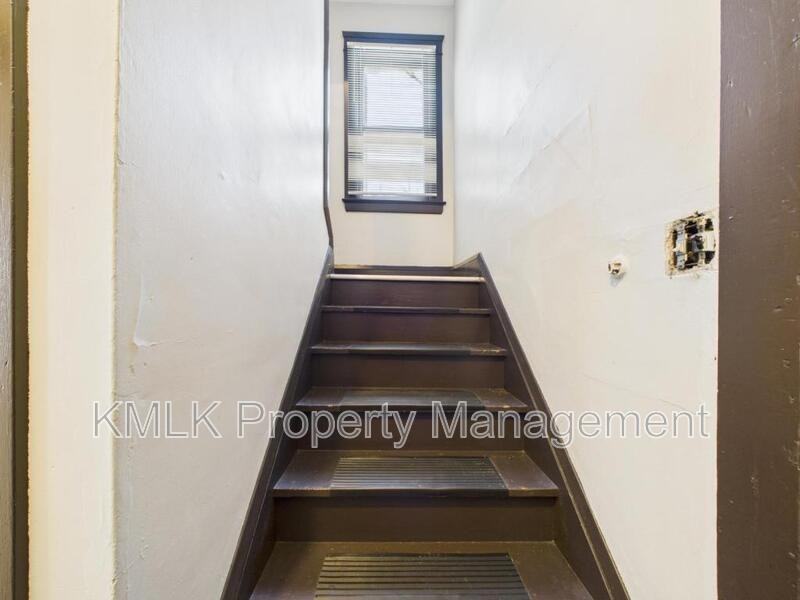 2997 E 128th St - Photo 3 of 16