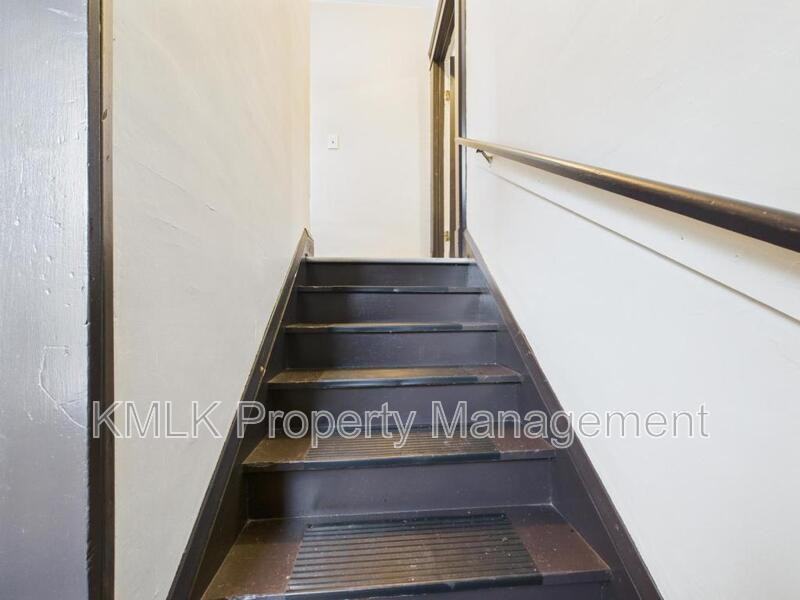 2997 E 128th St - Photo 4 of 16