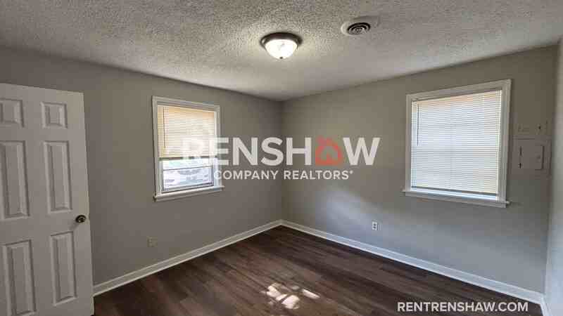 393 Tillman St - Photo 3 of 18