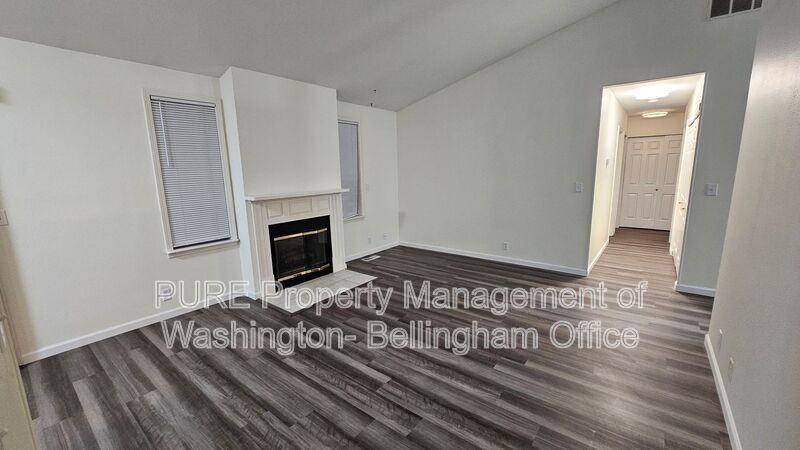 4211 Consolidation Ave - Photo 7 of 13