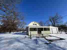 featured image of 1011 Cedar Street