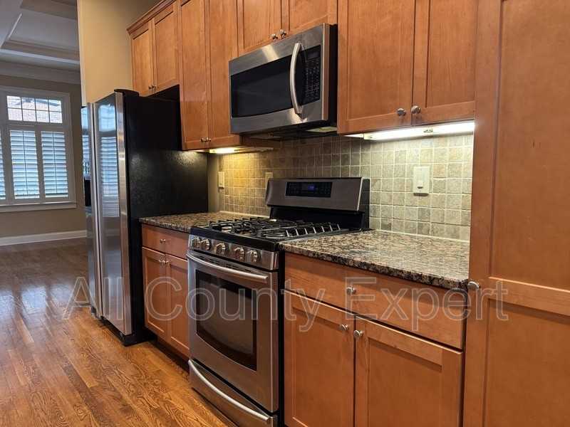 1258 Dekalb Ave Ne #126 - Photo 5 of 22