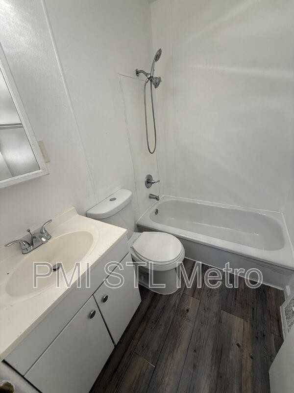 10327 Renfrew Dr - Photo 4 of 9