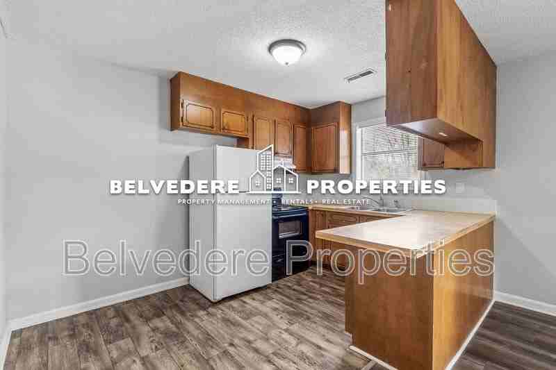 2402 Markwood Ln - Photo 7 of 17