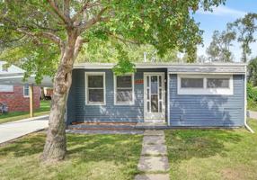 featured image of 2221 N 32nd St