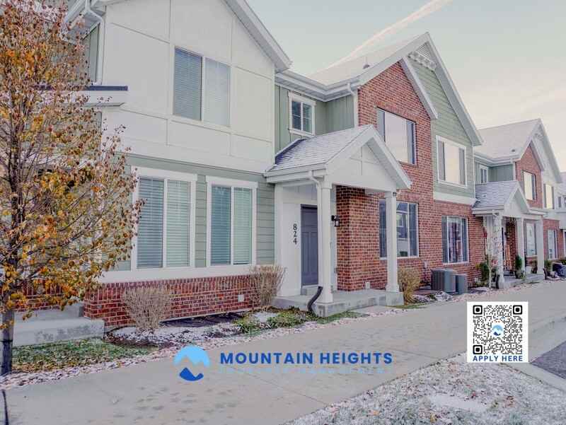 824 E Newfield Dr - Photo 2 of 34