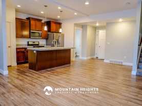 824 E Newfield Dr - Photo 1 of 1