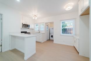 681 Hillside Terrace - Photo 1 of 1