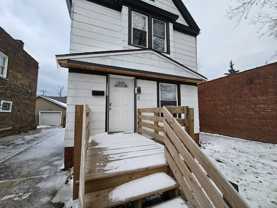 17005 Grovewood Avenue - Photo 1 of 1