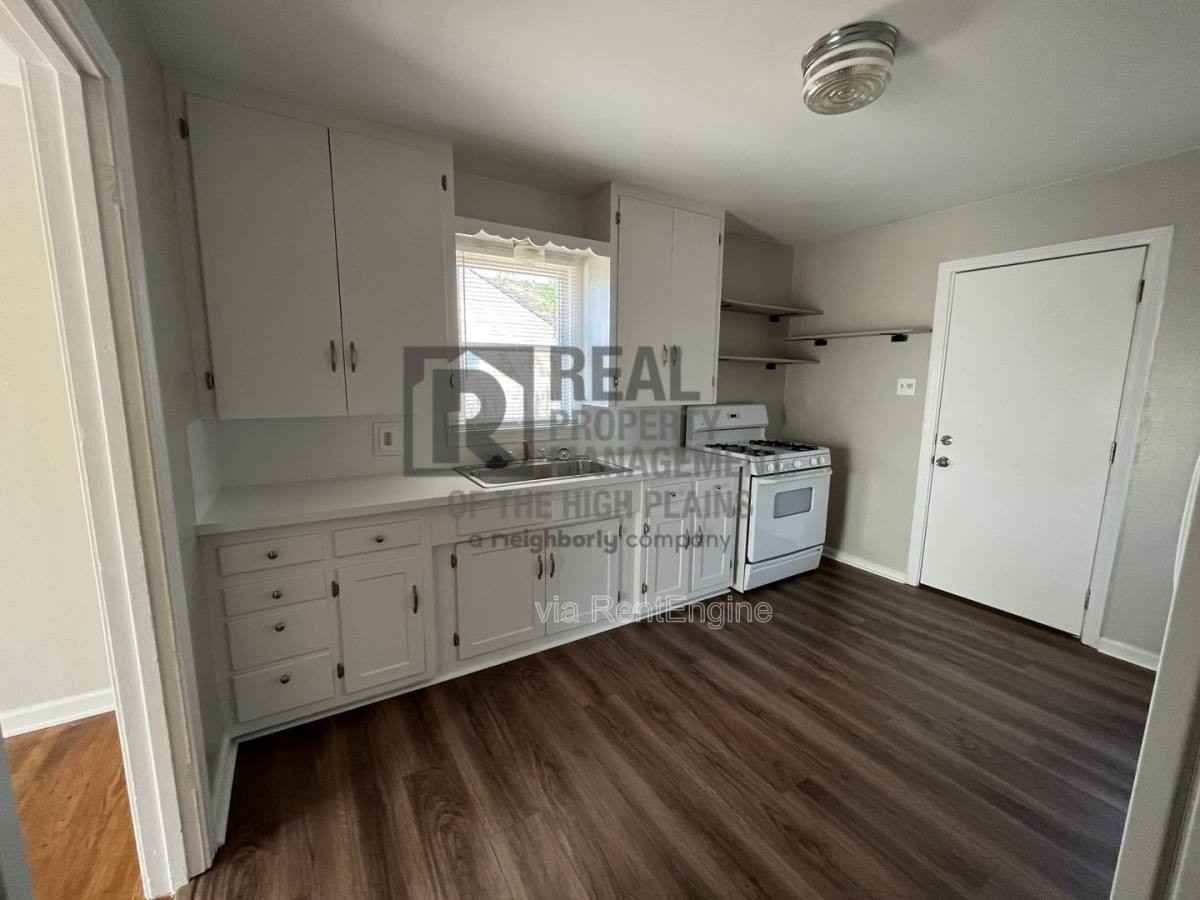 4123 South Harrison Street - Photo 5 of 10