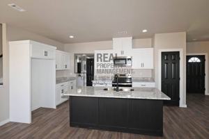 featured image of 4710 Clive L Ave