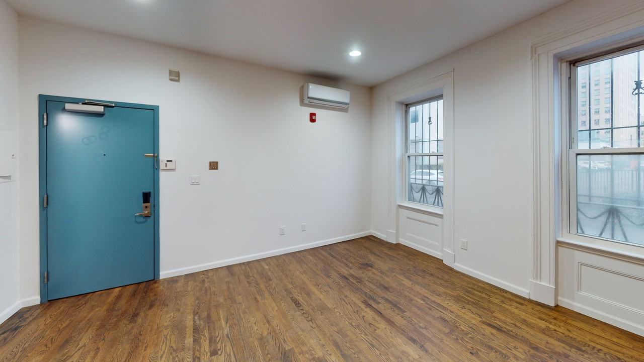 19 Fulton Street - Photo 3 of 6