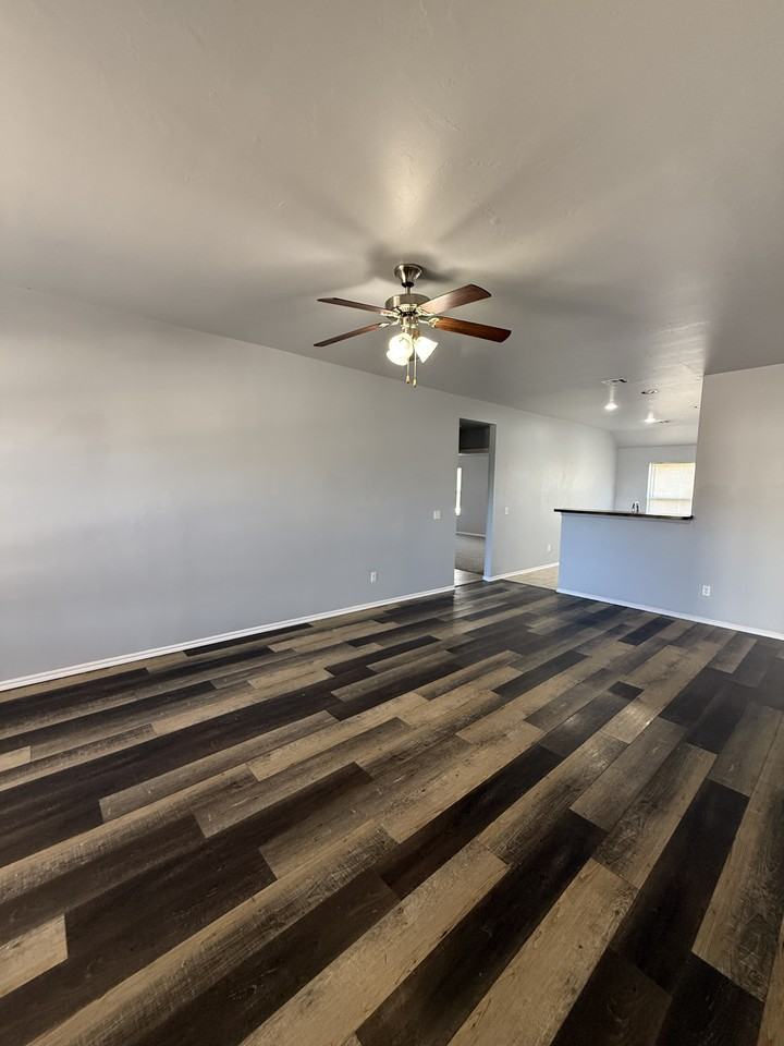 5004 Hunter Blvd - Photo 4 of 19