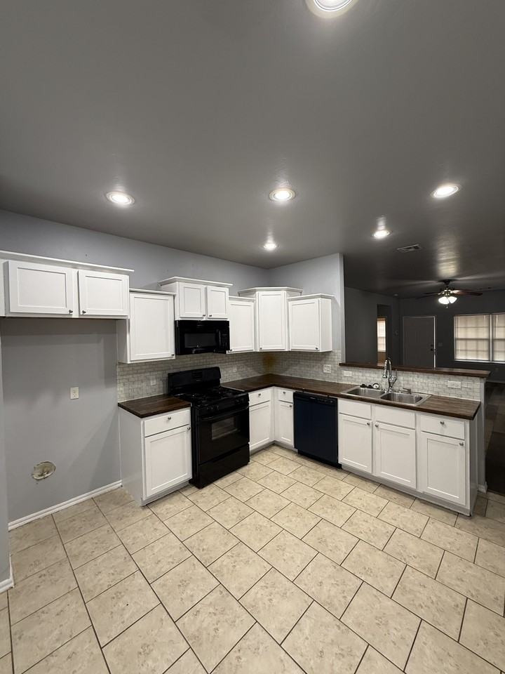 5004 Hunter Blvd - Photo 6 of 19