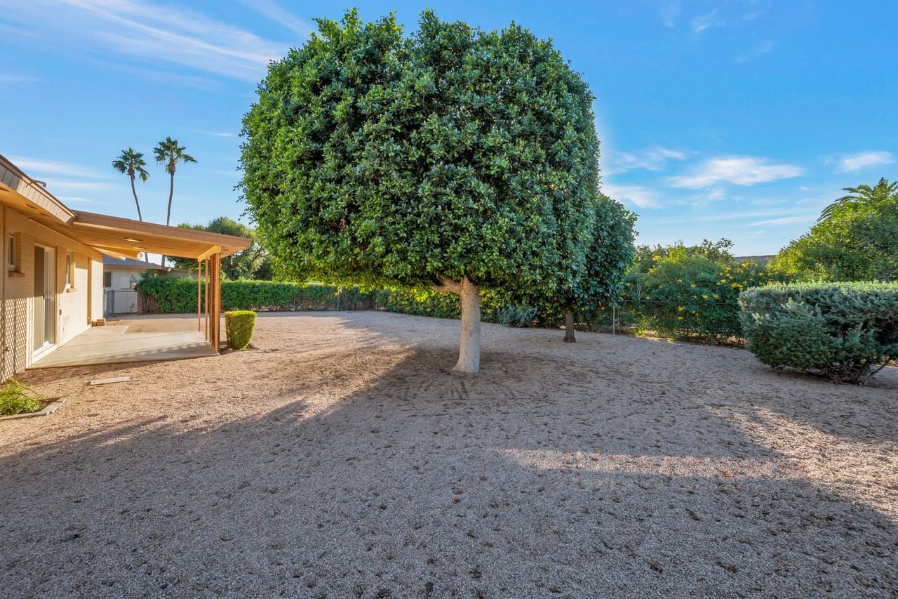 626 N 62nd St - Photo 4 of 17