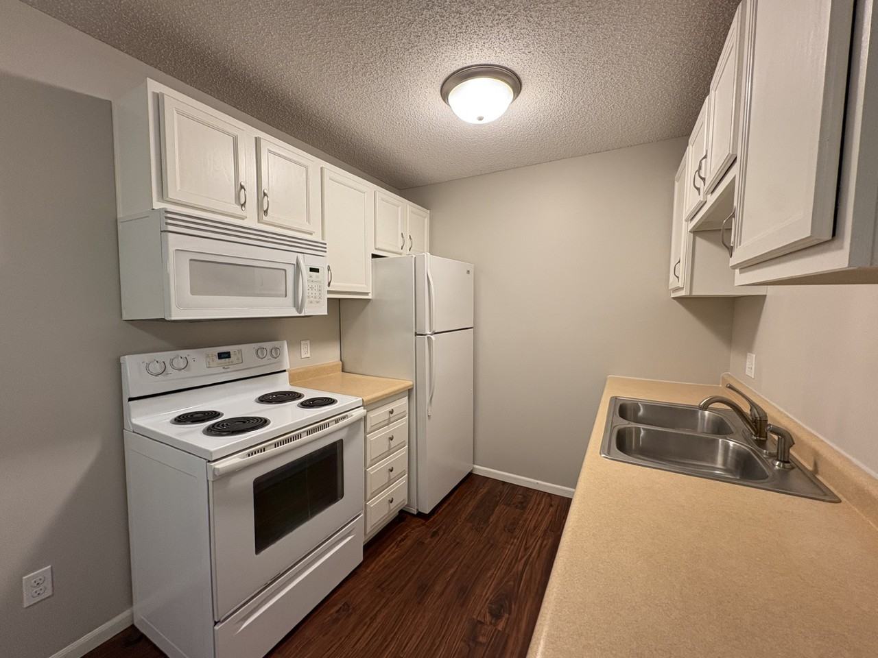 9141 Olson Memorial Highway #106 - Photo 3 of 17