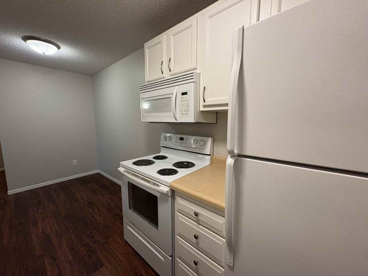 9141 Olson Memorial Highway #106 - Photo 4 of 17