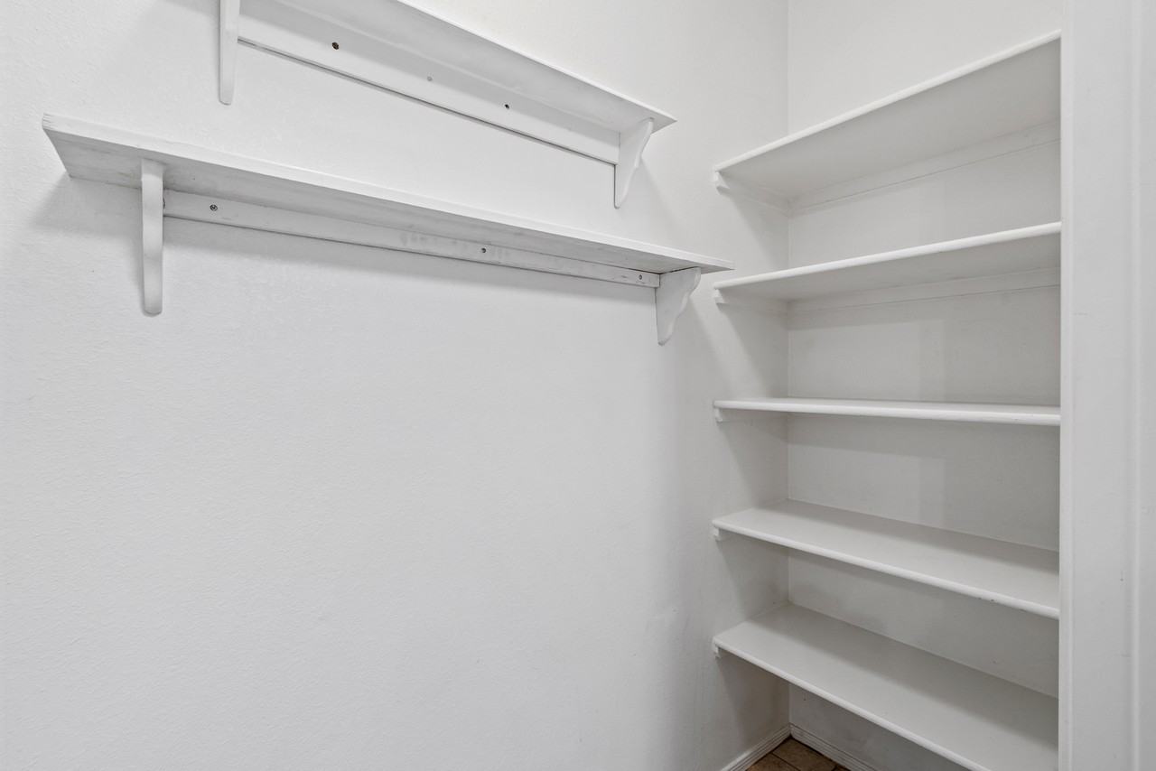 5751 N Kolb Rd #5204 - Photo 7 of 24