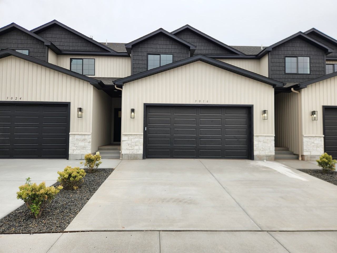 3016 Kai Ct - Photo 3 of 22