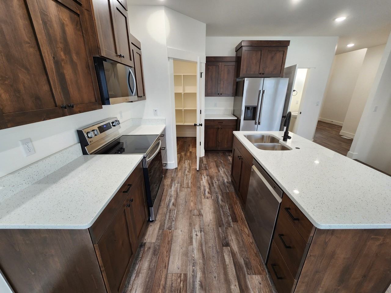 3032 Kai Ct - Photo 7 of 20