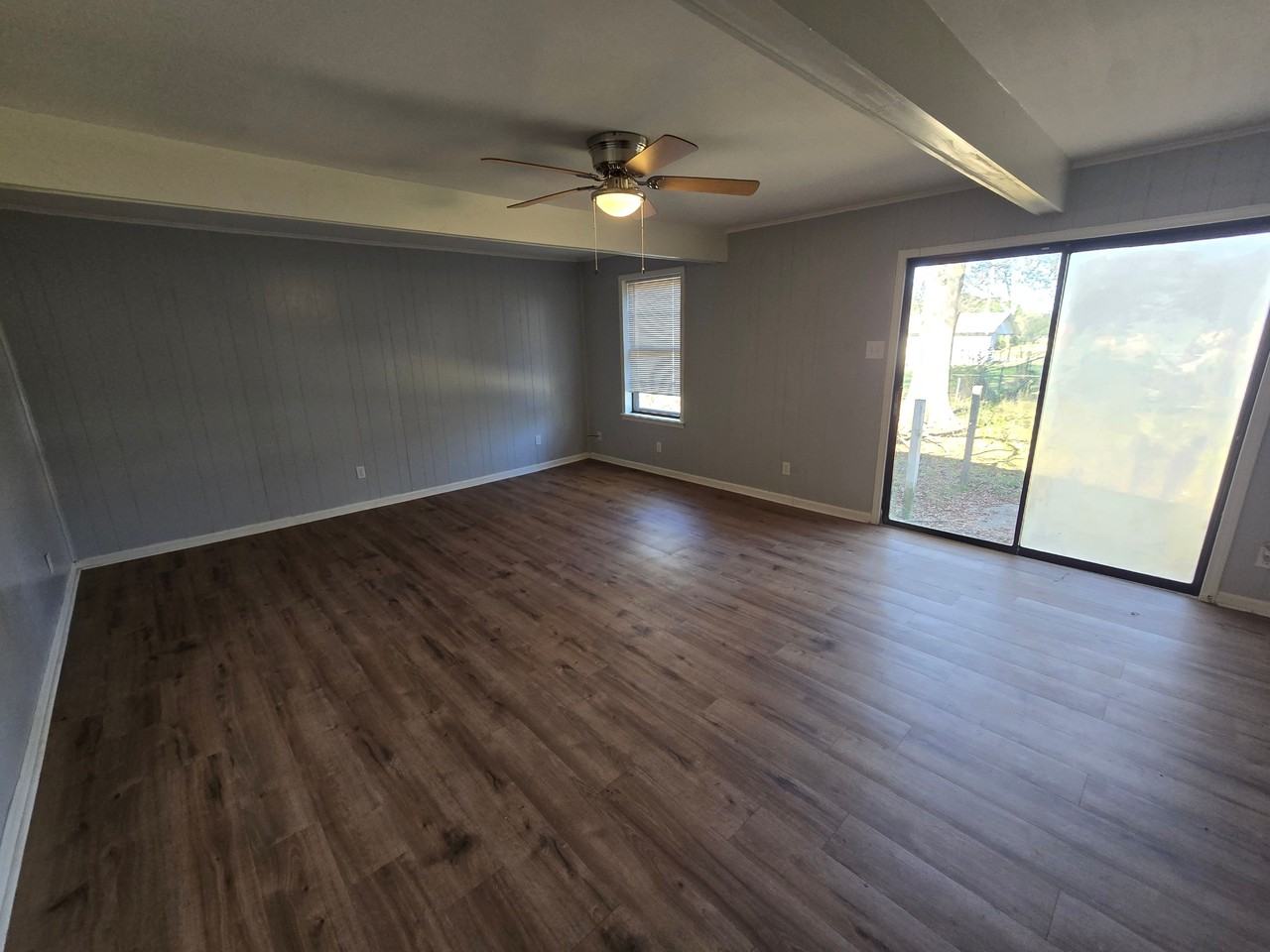 5616 West 51st Street - Photo 4 of 14