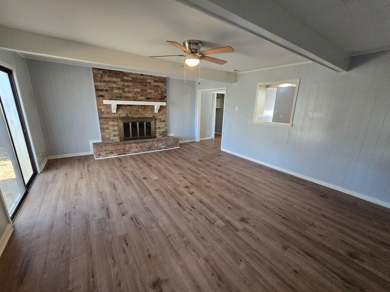 5616 West 51st Street - Photo 5 of 14