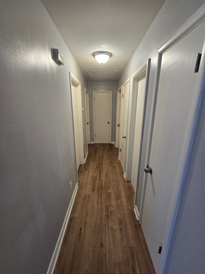 5616 West 51st Street - Photo 7 of 14