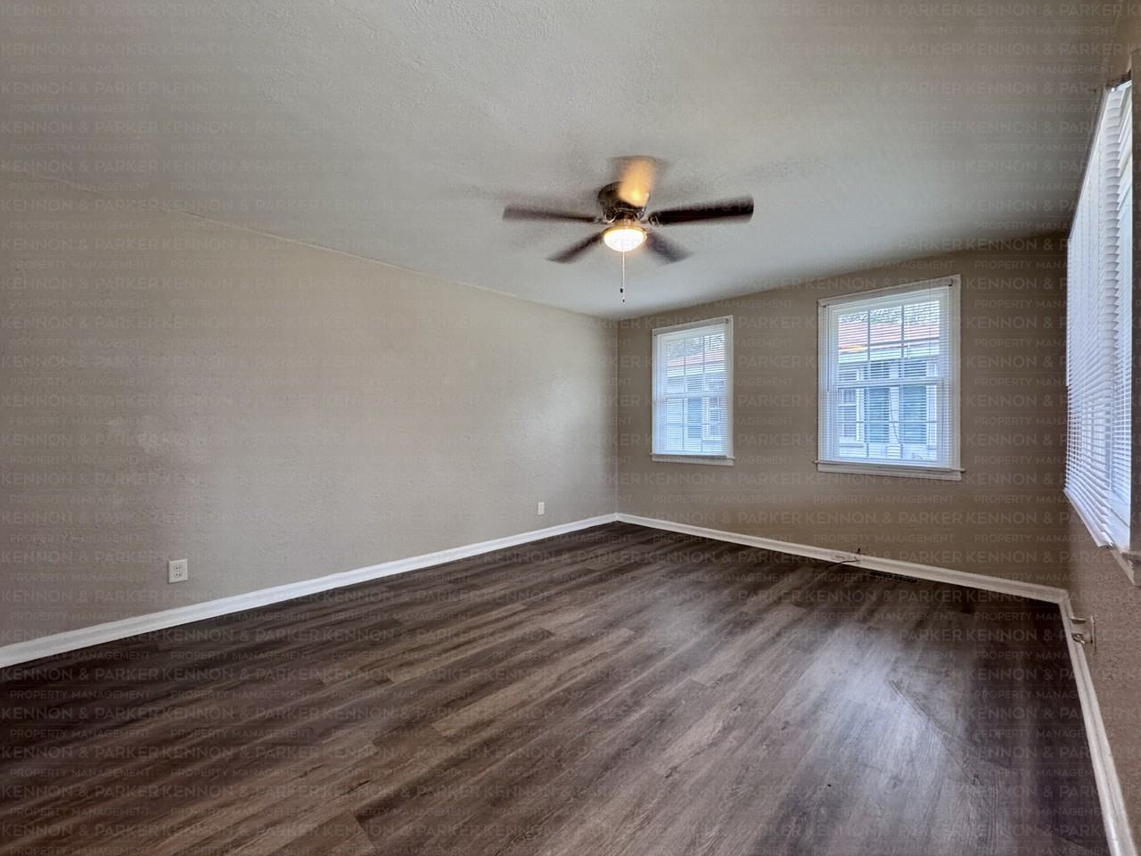 2848 Blan Street - Photo 4 of 18