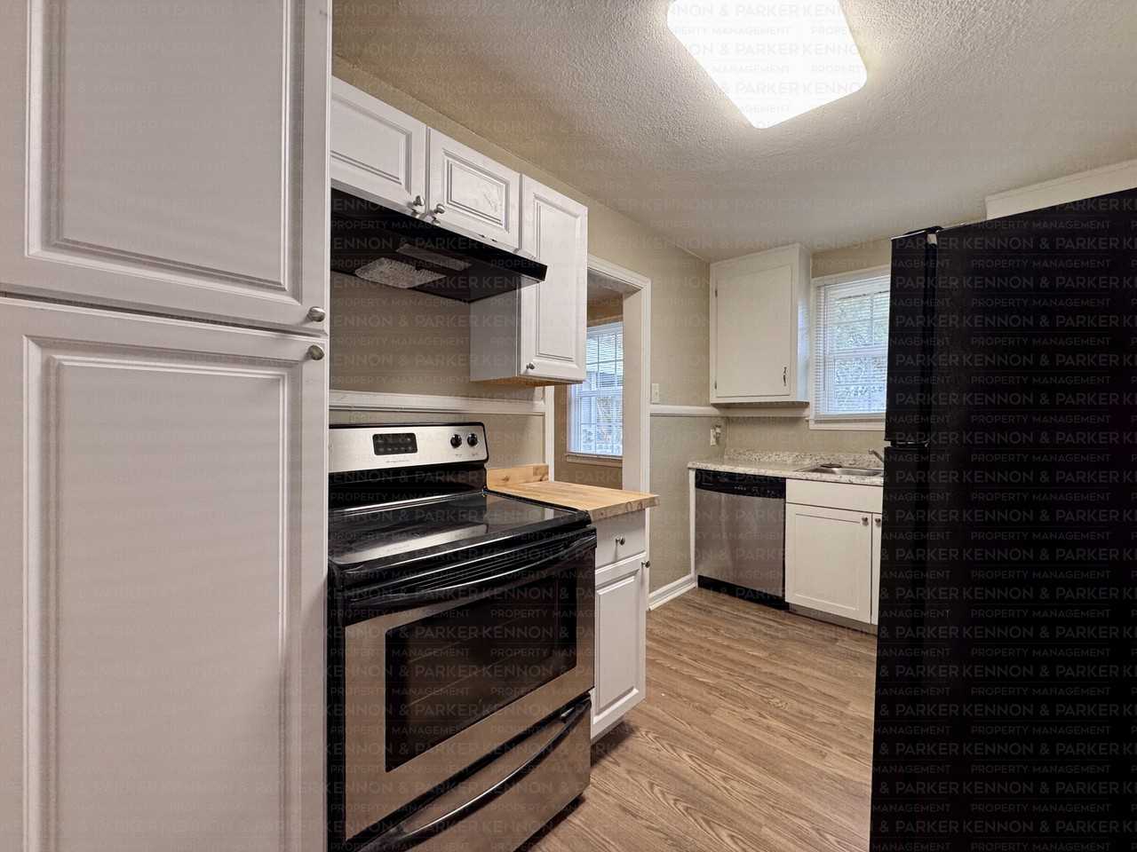 2848 Blan Street - Photo 7 of 18