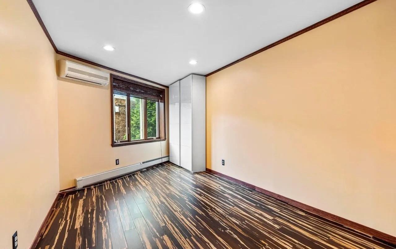 2022 East 53rd Street - Photo 2 of 12
